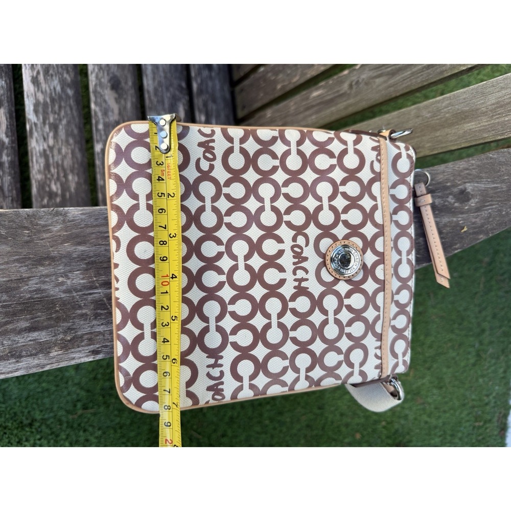 NWT Coach Brown Coated Canvas Leah‎ Op Art Swingpack 42420 S - Picture 13 of 13